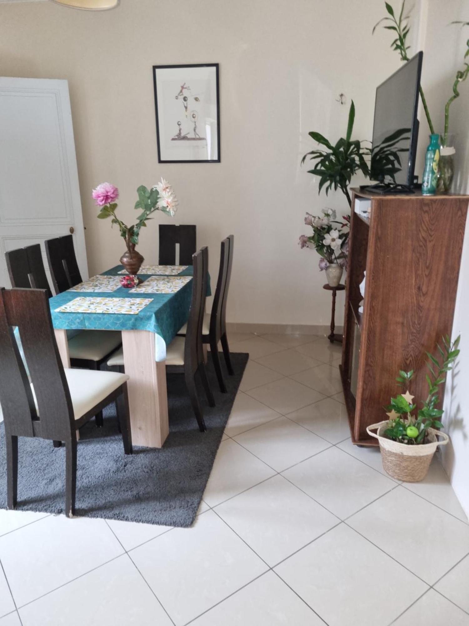 Gordana Hotel Reims Ngoại thất bức ảnh